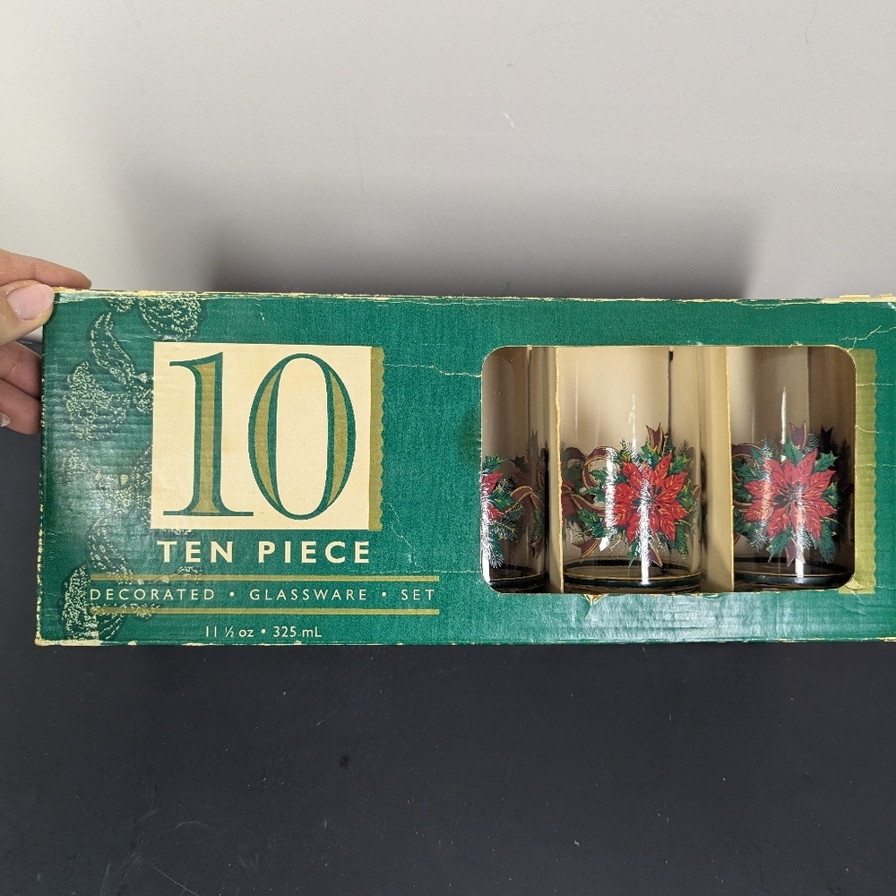 Libbey Poinsettia Holiday Glasses Set of 10 Vintage